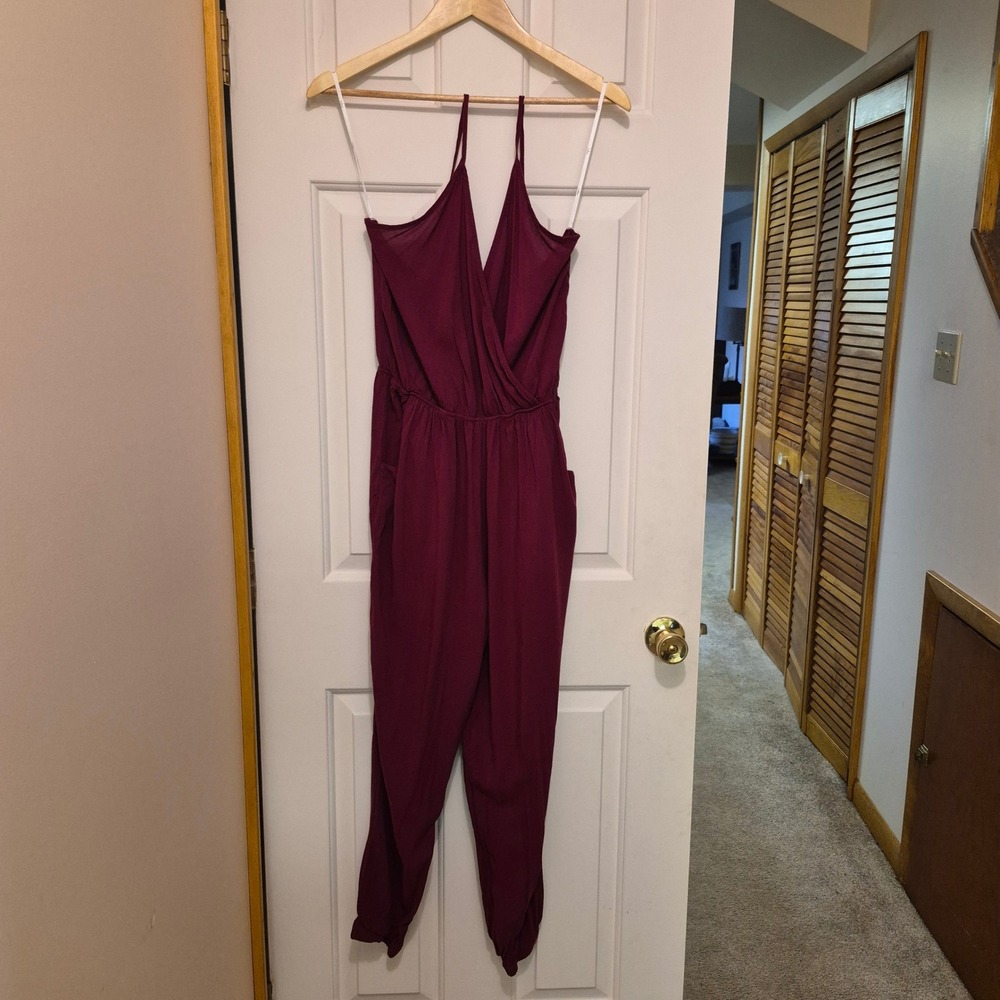 Lulus Burgundy Halter Surplice Jumpsuit Large Wine Red Elastic Cuff Pockets L